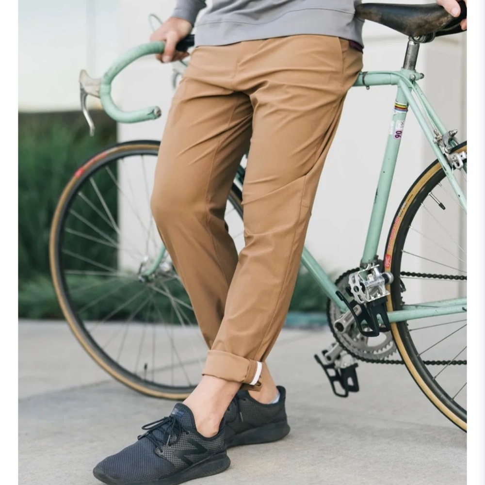 Zyia Active Men’s Dark Khaki Traveler Pant 34” Size XL